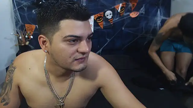 Group Lustt online show from 10-31-25, 02:19