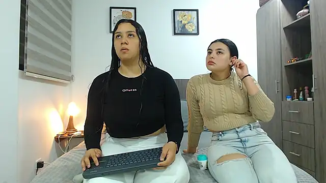 Scarlett Jazmin online show from 02-10-26, 07:51