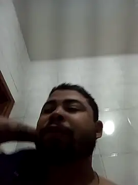 Snapshot of jeansantos-97 chatting on 10-17-25, 05:00 jeansantos-97 online show from 10-17-25, 05:00