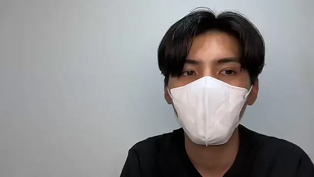 Snapshot of Lio_kun chatting on 09-26-25, 02:24 Lio kun online show from 09-26-25, 02:24