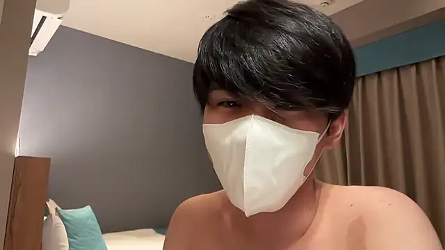 Snapshot of Lio_kun chatting on 05-11-26, 02:45 Lio kun online show from 05-11-26, 02:45