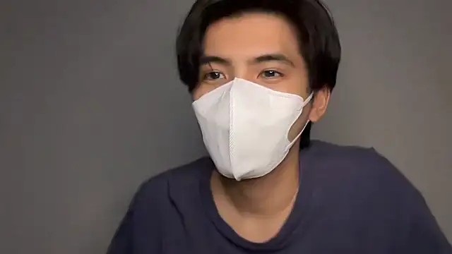 Lio kun online show from 11-08-25, 01:03