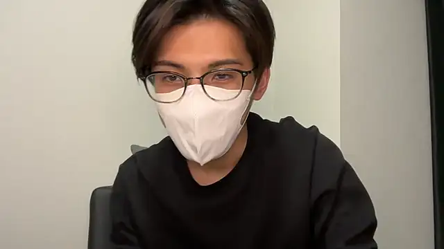 Snapshot of Lio_kun chatting on 12-10-24, 02:17 Lio kun online show from 12-10-24, 02:17