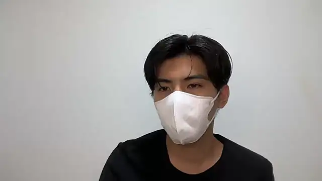 Snapshot of Lio_kun chatting on 09-28-25, 10:06 Lio kun online show from 09-28-25, 10:06