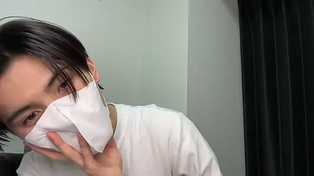 Snapshot of Lio_kun chatting on 03-07-25, 01:07 Lio kun online show from 03-07-25, 01:07