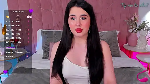 Snapshot of Mayzzie chatting on 02-11-26, 07:14 Mayzzie online show from 02-11-26, 07:14