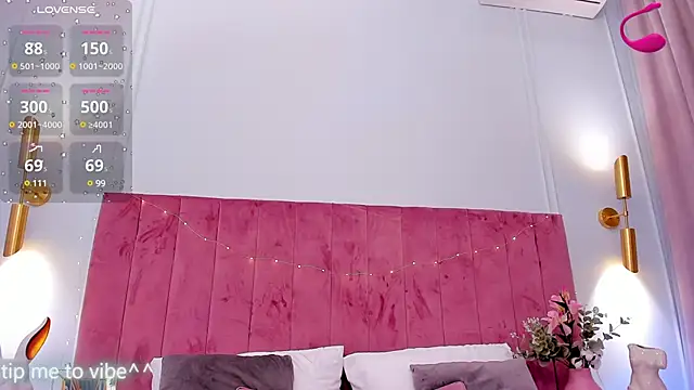 Mayzzie online show from 03-03-25, 02:44