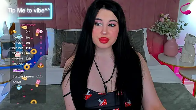 Mayzzie online show from 10-07-25, 07:26