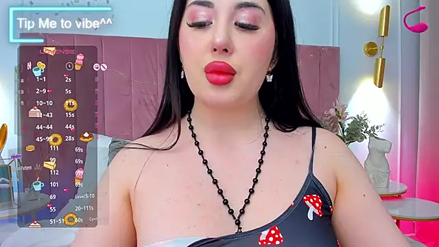Mayzzie online show from 09-14-25, 07:25