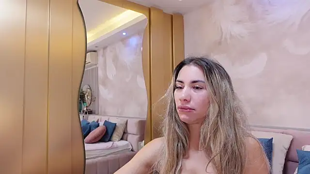 JullyBlair online show from 10-24-25, 04:44