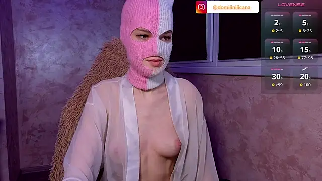 Domiiiniiicana online show from 03-04-26, 01:41