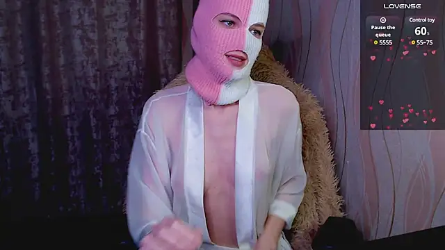 Domiiiniiicana online show from 01-26-25, 04:51