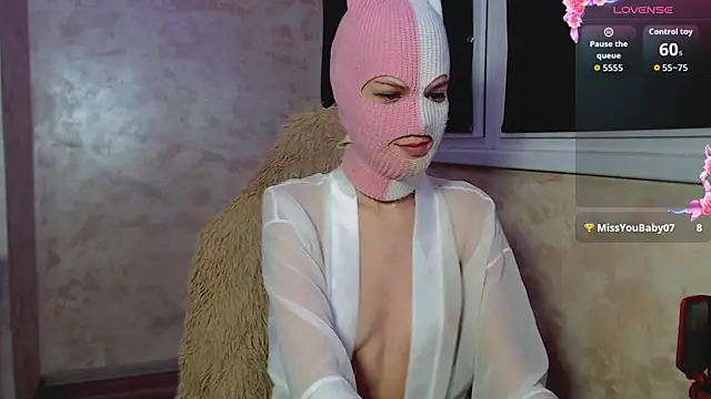 Domiiiniiicana online show from 09-10-25, 07:13