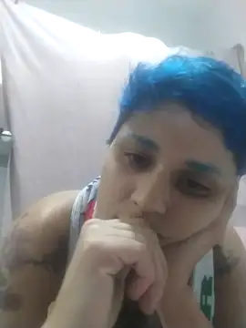 Snapshot of Luci_foxx chatting on 09-15-25, 03:29 Luci foxx online show from 09-15-25, 03:29