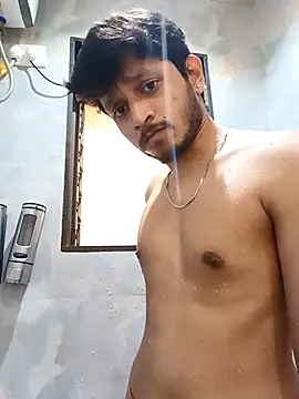 skinnyyyyyyyyy online show from 02-12-26, 04:45