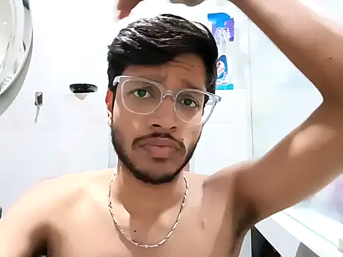 Snapshot of skinnyyyyyyyyy chatting on 02-12-25, 04:12 skinnyyyyyyyyy online show from 02-12-25, 04:12