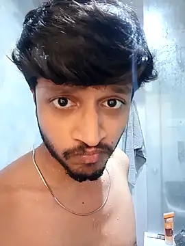 skinnyyyyyyyyy online show from 05-13-26, 04:30