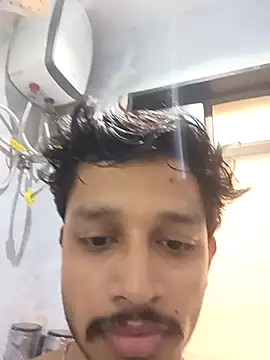 skinnyyyyyyyyy online show from 11-28-25, 04:34