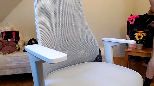 SteveStiffbone online show from 10-11-25, 01:56