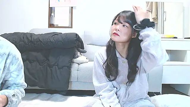 nmnk CH online show from 11-18-25, 10:13