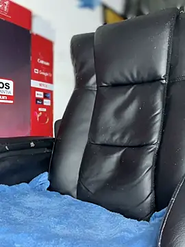 Snapshot of Bonnie_willliams19 chatting on 02-16-26, 04:44 Bonnie willliams19 online show from 02-16-26, 04:44