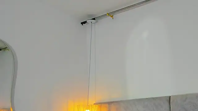 naomiii   online show from 10-28-25, 11:53