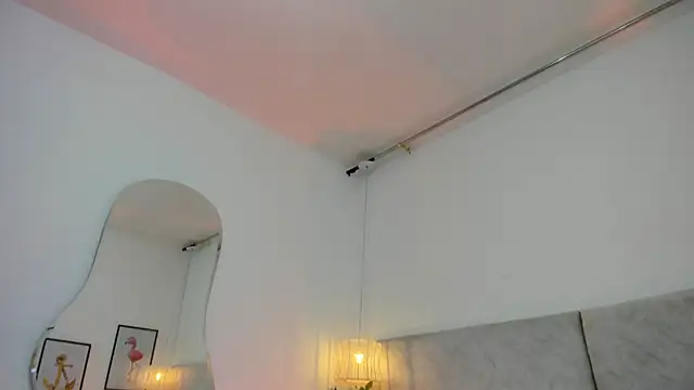 naomiii   online show from 03-07-26, 11:49