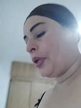 Snapshot of _Prinscarlet_ chatting on 02-25-26, 01:39 Prinscarlet online show from 02-25-26, 01:39