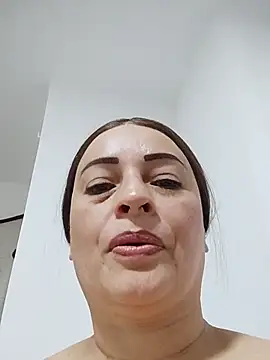 Snapshot of _Prinscarlet_ chatting on 02-26-26, 02:55 Prinscarlet online show from 02-26-26, 02:55