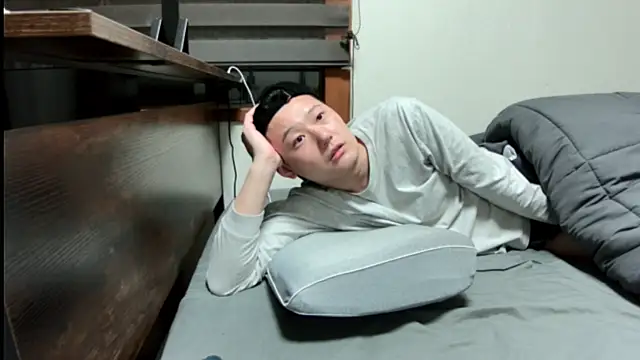 tuki fu online show from 03-22-25, 01:19