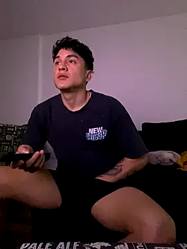 LCarreraa online show from 11-01-25, 12:21