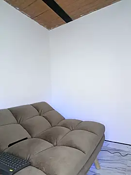 Karolgood3 online show from 11-28-25, 10:21