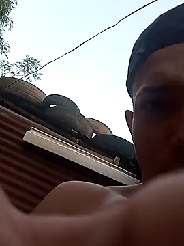 tayson  online show from 11-06-25, 10:52