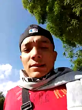 Snapshot of tayson_ chatting on 06-24-26, 12:37 tayson online show from 06-24-26, 12:37