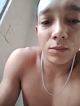 Snapshot of tayson_ chatting on 06-15-26, 11:21 tayson online show from 06-15-26, 11:21