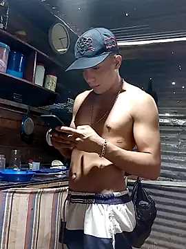 tayson  online show from 02-12-25, 04:55