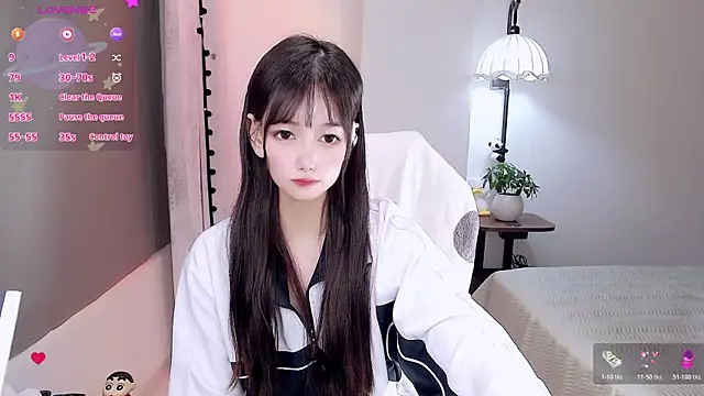 Snapshot of Xiaomi-Angela chatting on 06-23-26, 02:15 Xiaomi-Angela online show from 06-23-26, 02:15