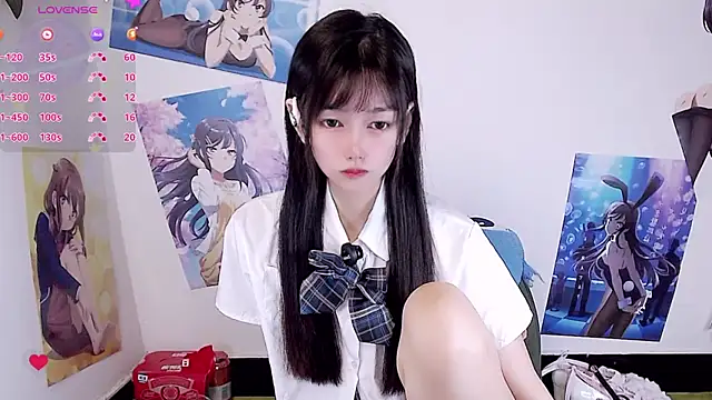 Snapshot of Xiaomi-Angela chatting on 05-31-26, 12:44 Xiaomi-Angela online show from 05-31-26, 12:44