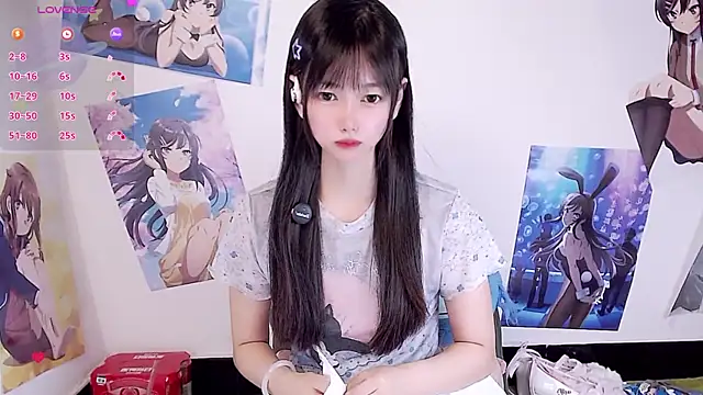 Snapshot of Xiaomi-Angela chatting on 05-28-26, 04:02 Xiaomi-Angela online show from 05-28-26, 04:02