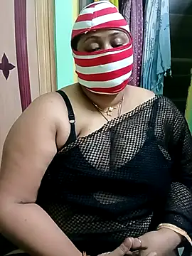 Snapshot of monaa chatting on 03-31-26, 05:48 monaa online show from 03-31-26, 05:48