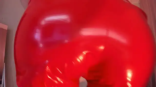 Dora Marcelli online show from 09-18-25, 06:49