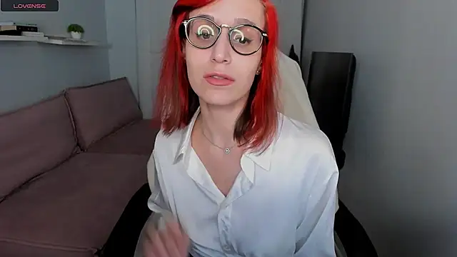 Dora Marcelli online show from 10-24-25, 07:07