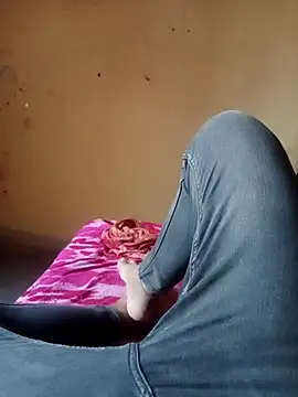 Surajpuja79 online show from 03-31-26, 08:27