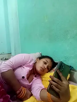 Surajpuja79 online show from 02-17-26, 08:44