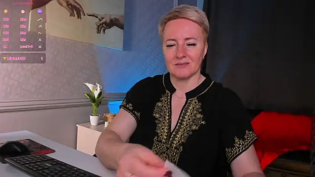 Nika Smit online show from 06-19-26, 10:10