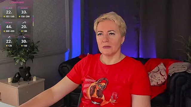 Nika Smit online show from 01-17-26, 05:44