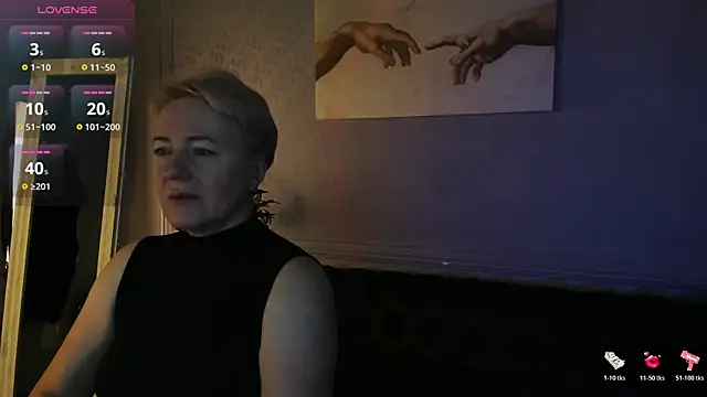 Nika Smit online show from 11-22-25, 05:17