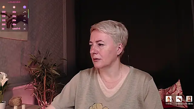 Nika Smit online show from 07-11-26, 04:57