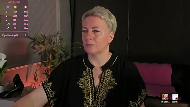 Nika Smit online show from 06-28-26, 05:14
