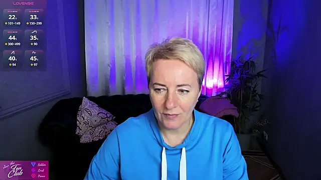 Nika Smit online show from 09-13-25, 05:18